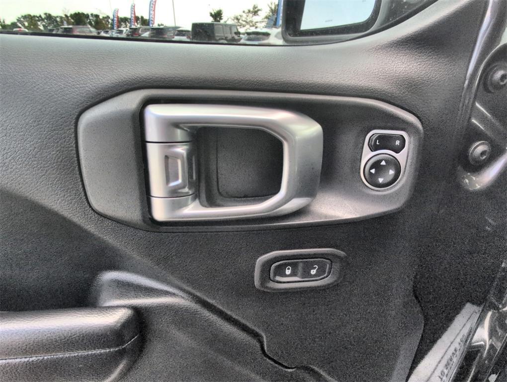 used 2018 Jeep Wrangler Unlimited car, priced at $28,890