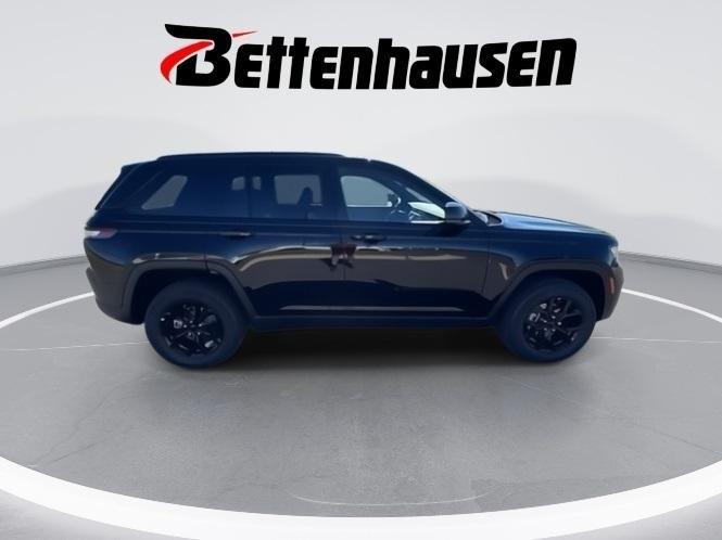 new 2024 Jeep Grand Cherokee car, priced at $41,019