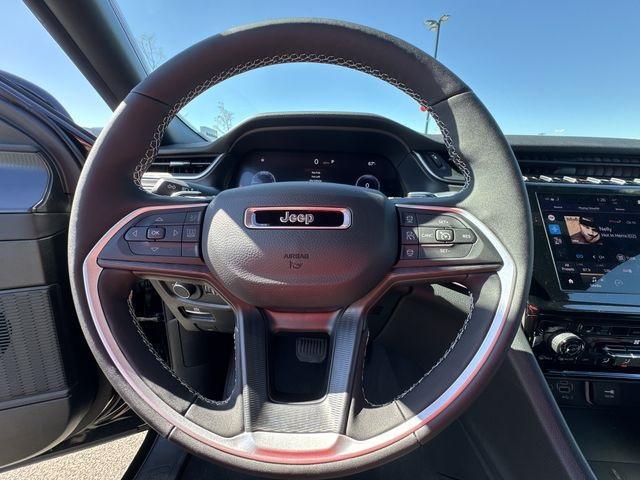 new 2024 Jeep Grand Cherokee car, priced at $41,019