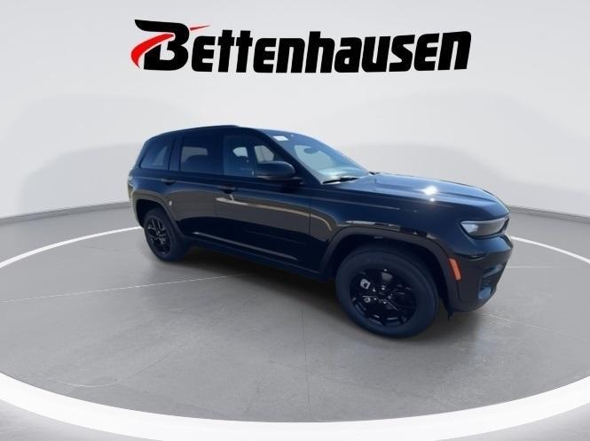 new 2024 Jeep Grand Cherokee car, priced at $41,019