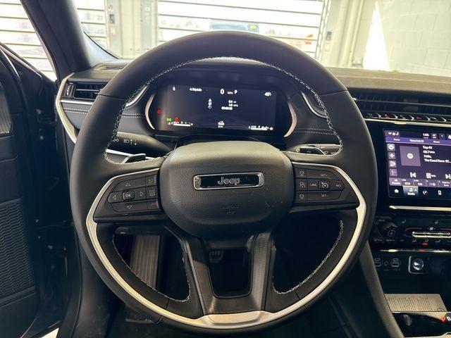 new 2025 Jeep Grand Cherokee L car, priced at $43,175