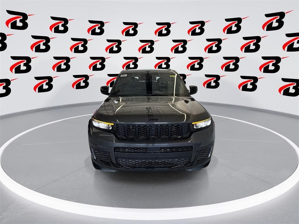 new 2025 Jeep Grand Cherokee L car, priced at $43,675