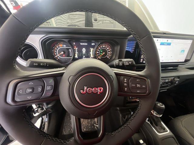 new 2025 Jeep Wrangler car, priced at $48,444