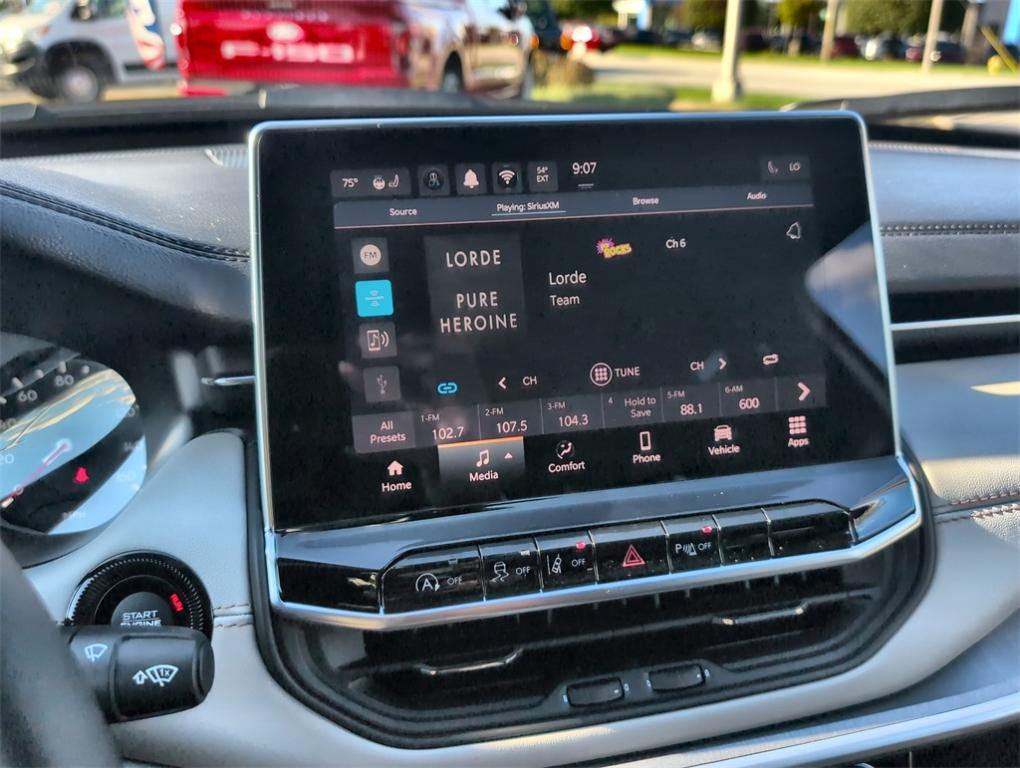 new 2026 Jeep Compass car, priced at $32,435