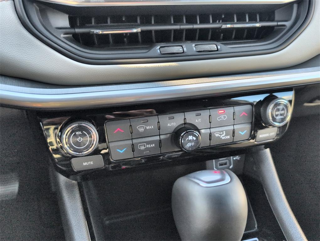 new 2026 Jeep Compass car, priced at $32,435