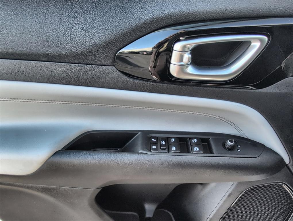 new 2026 Jeep Compass car, priced at $32,435