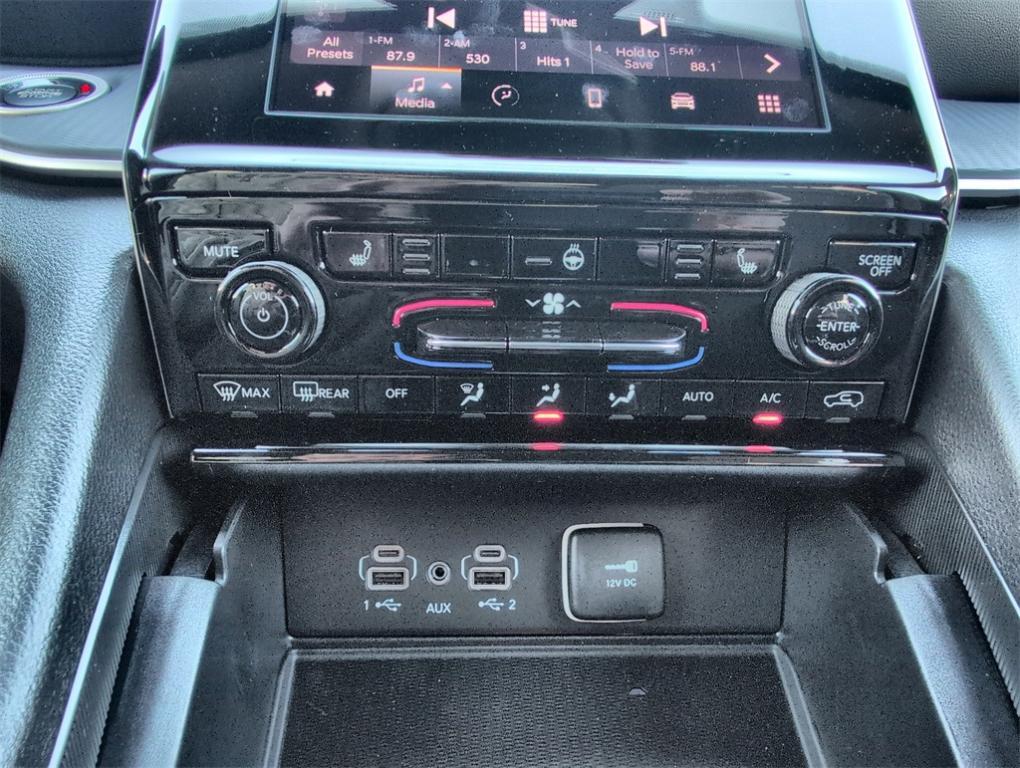 new 2025 Jeep Grand Cherokee car, priced at $39,549