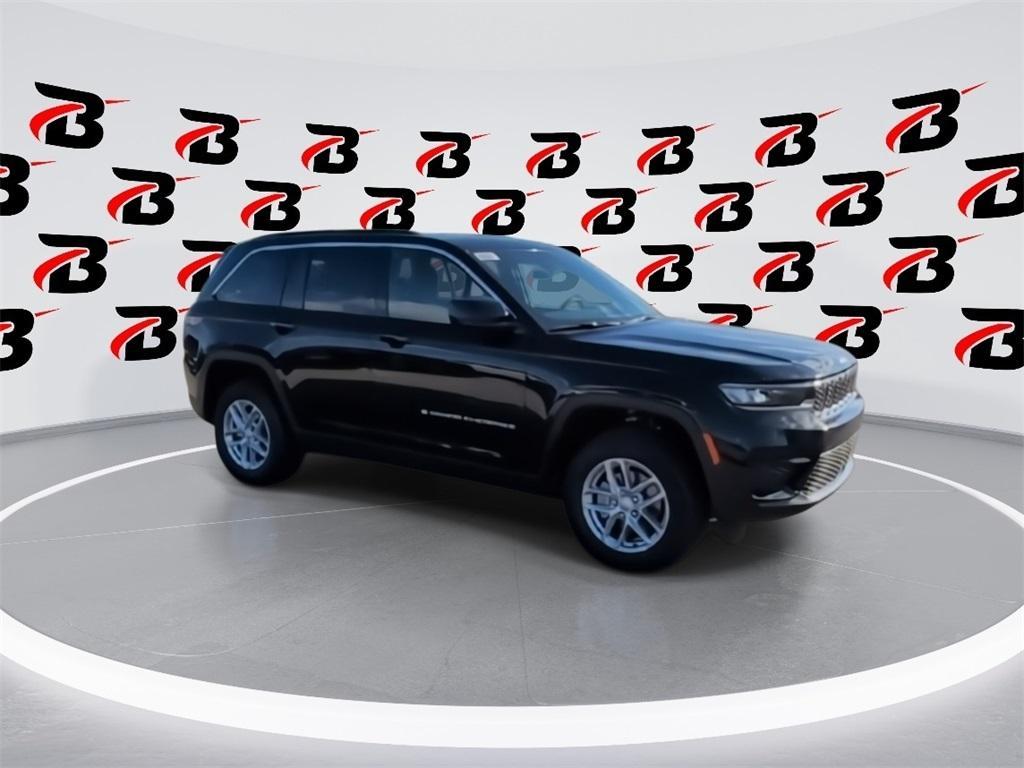 new 2025 Jeep Grand Cherokee car, priced at $39,549