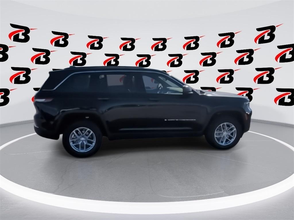 new 2025 Jeep Grand Cherokee car, priced at $39,549