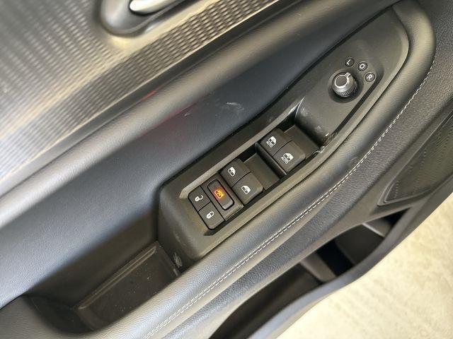 new 2025 Jeep Grand Cherokee car, priced at $39,530