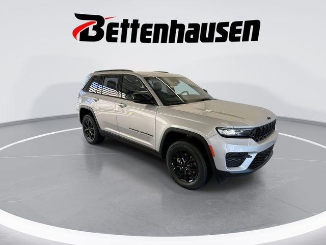 new 2025 Jeep Grand Cherokee car, priced at $39,530