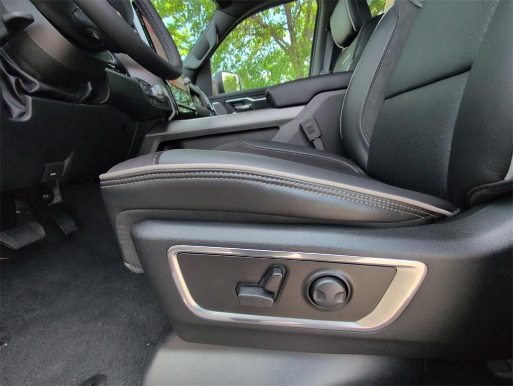 new 2025 Ram 1500 car, priced at $65,956