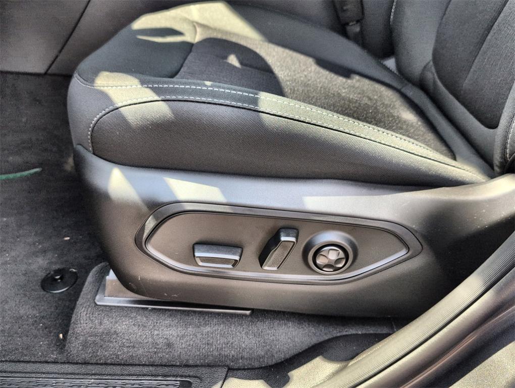 new 2025 Jeep Grand Cherokee car, priced at $36,516