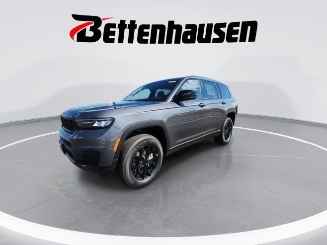 new 2024 Jeep Grand Cherokee L car, priced at $42,270