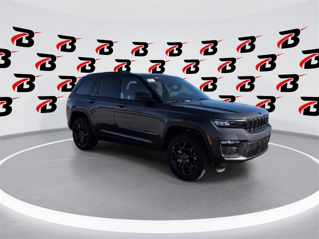 new 2025 Jeep Grand Cherokee car, priced at $46,973