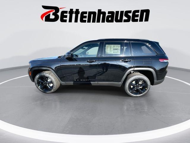 new 2025 Jeep Grand Cherokee car, priced at $52,405