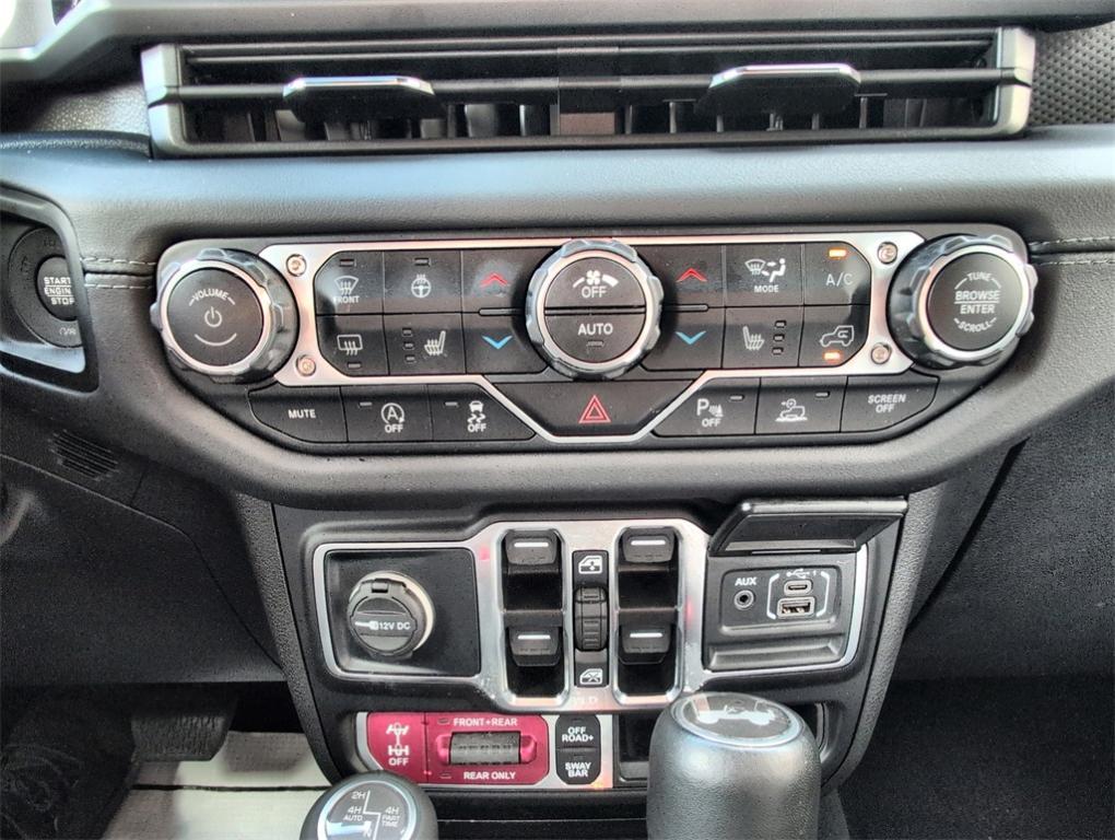 used 2024 Jeep Wrangler car, priced at $55,900