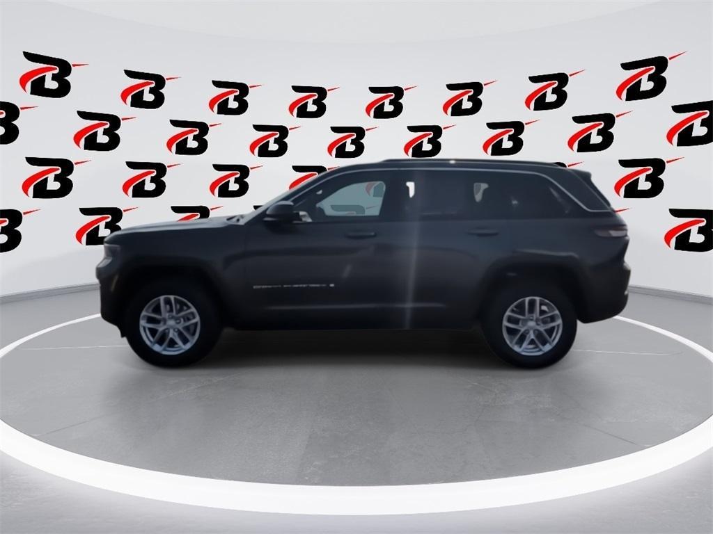new 2025 Jeep Grand Cherokee car, priced at $34,996
