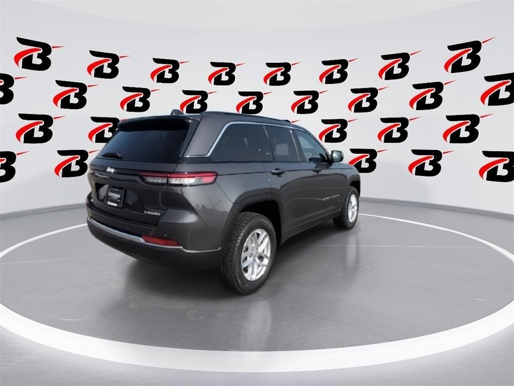 new 2025 Jeep Grand Cherokee car, priced at $34,996