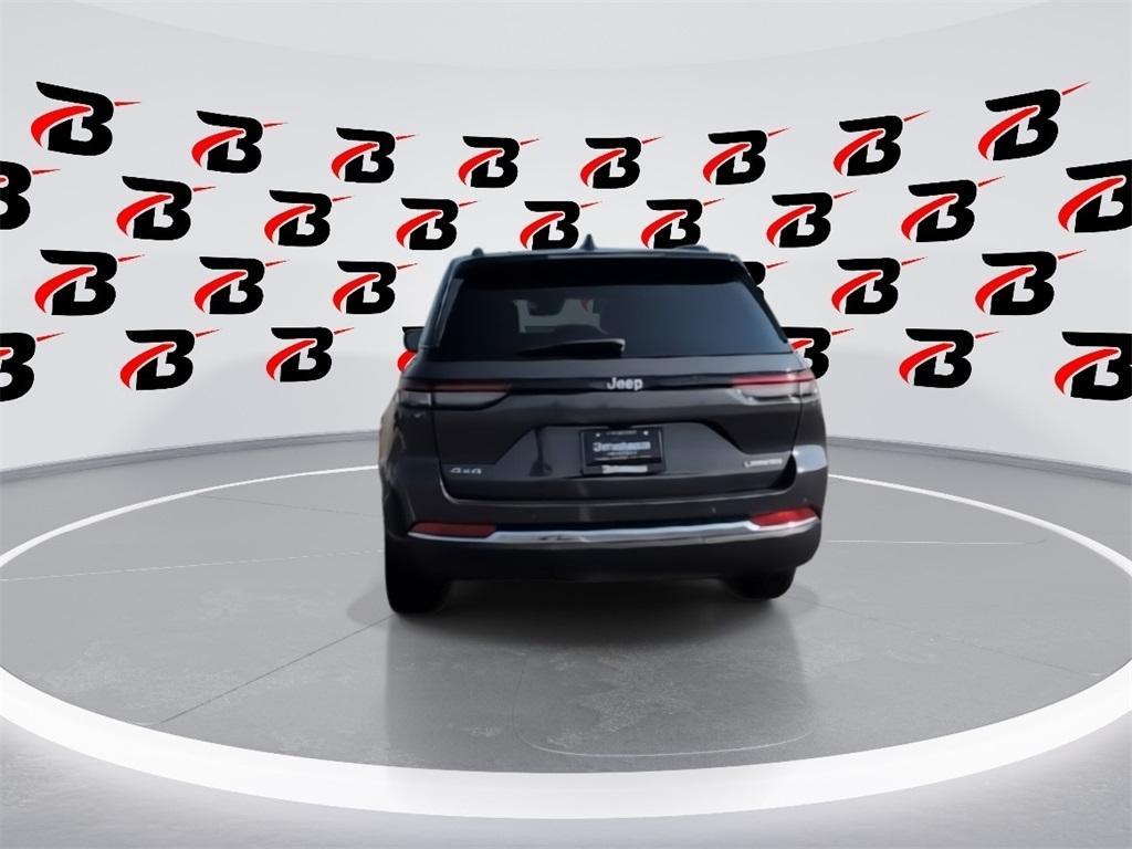 new 2025 Jeep Grand Cherokee car, priced at $34,996
