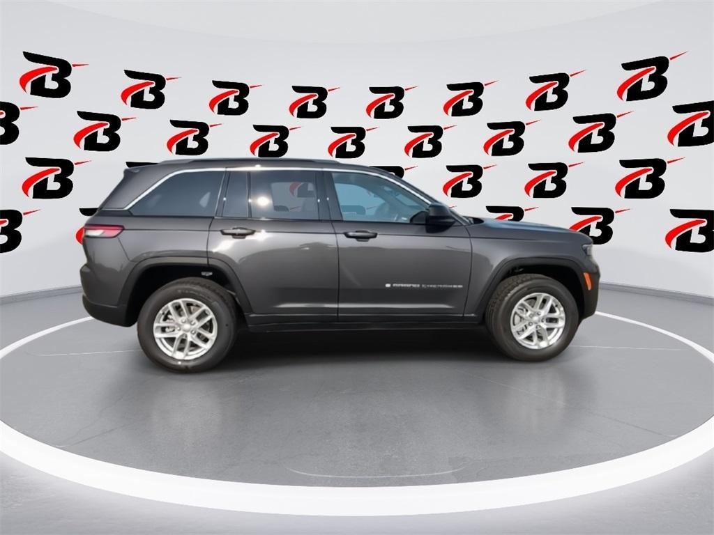 new 2025 Jeep Grand Cherokee car, priced at $34,996