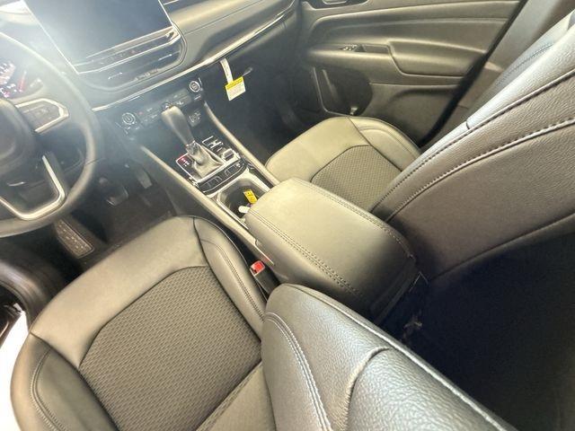 new 2025 Jeep Compass car, priced at $28,469