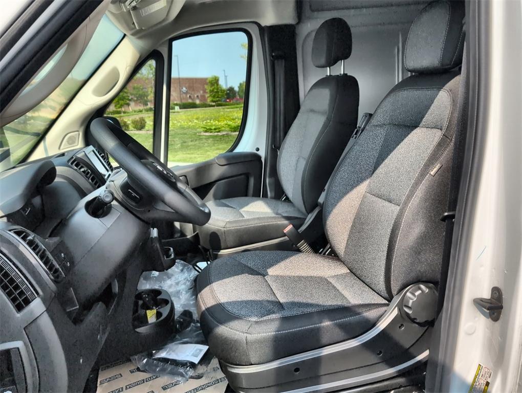 new 2025 Ram ProMaster 3500 car, priced at $48,464