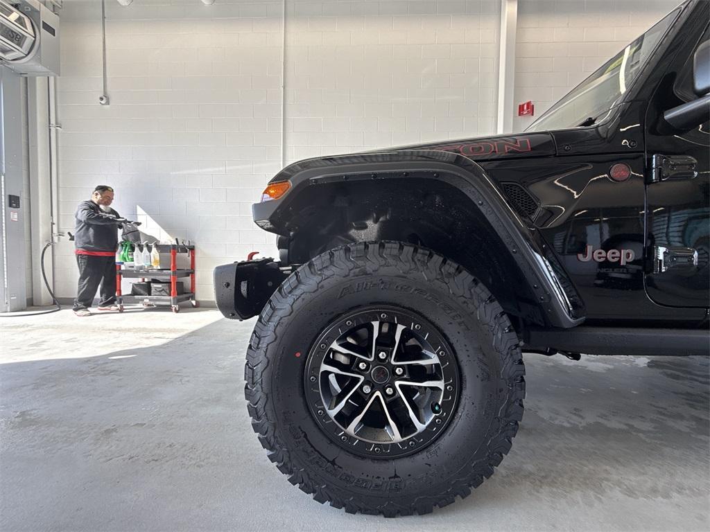 new 2025 Jeep Wrangler car, priced at $61,805