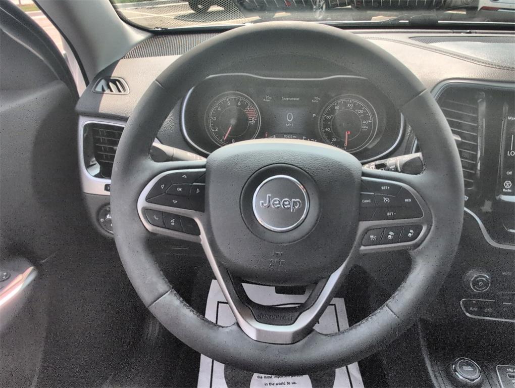 used 2022 Jeep Cherokee car, priced at $23,900