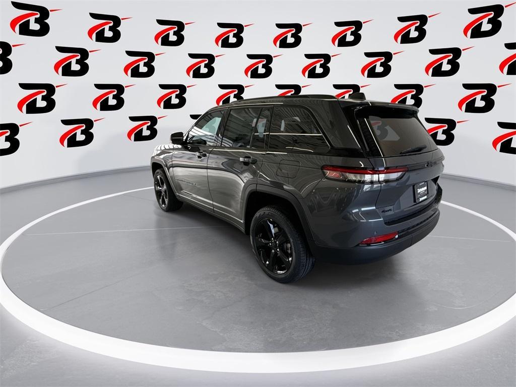 new 2025 Jeep Grand Cherokee car, priced at $46,762
