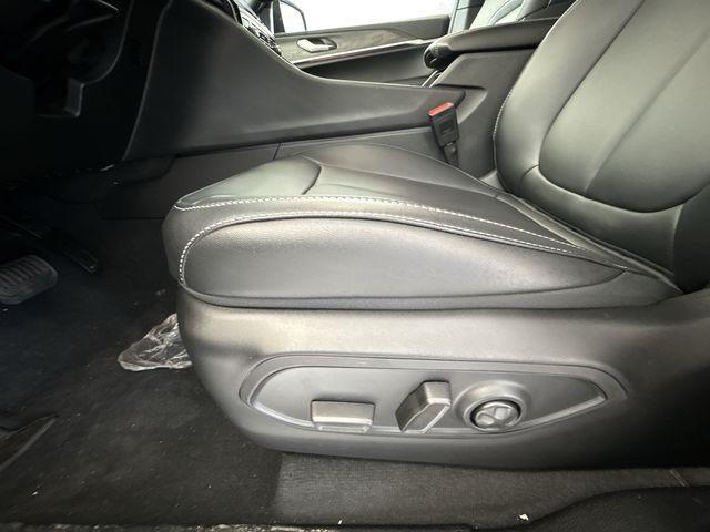 new 2025 Jeep Grand Cherokee car, priced at $46,530