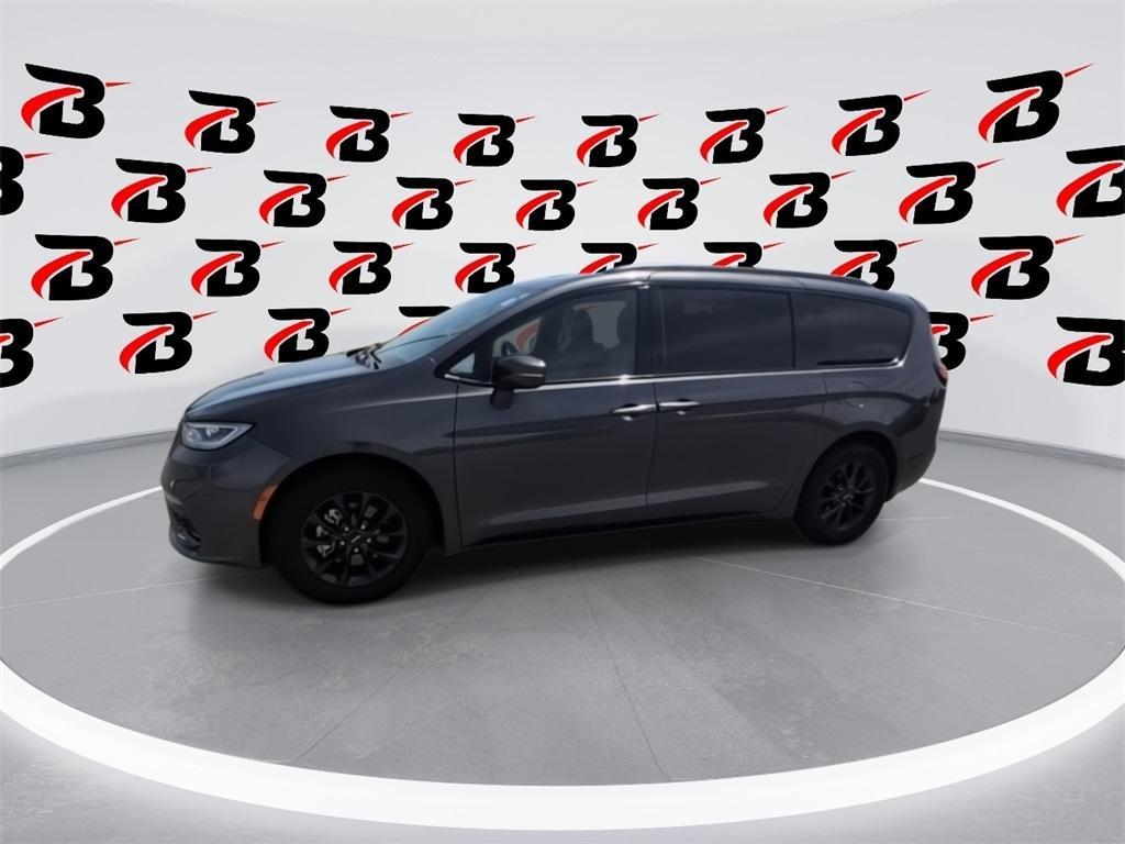 used 2022 Chrysler Pacifica car, priced at $29,490