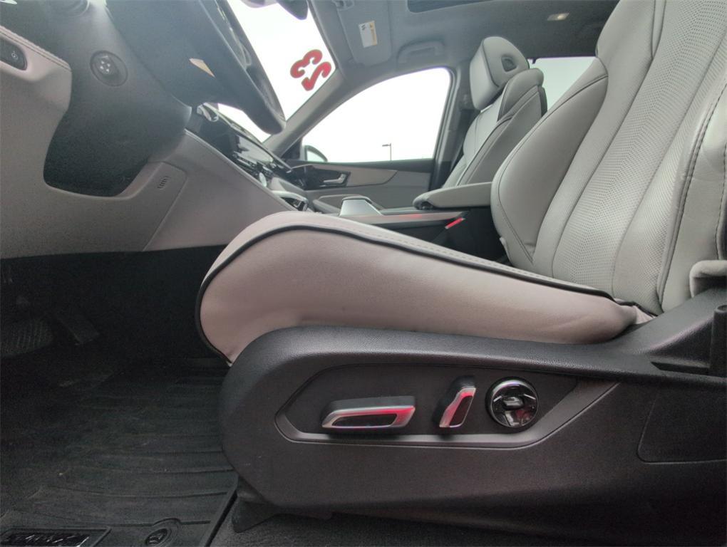 used 2023 Acura MDX car, priced at $46,750