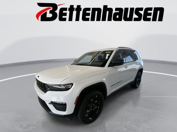 new 2025 Jeep Grand Cherokee car, priced at $45,140
