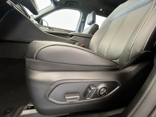 new 2025 Jeep Grand Cherokee car, priced at $45,140