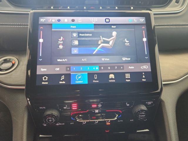 new 2025 Jeep Grand Cherokee L car, priced at $47,040