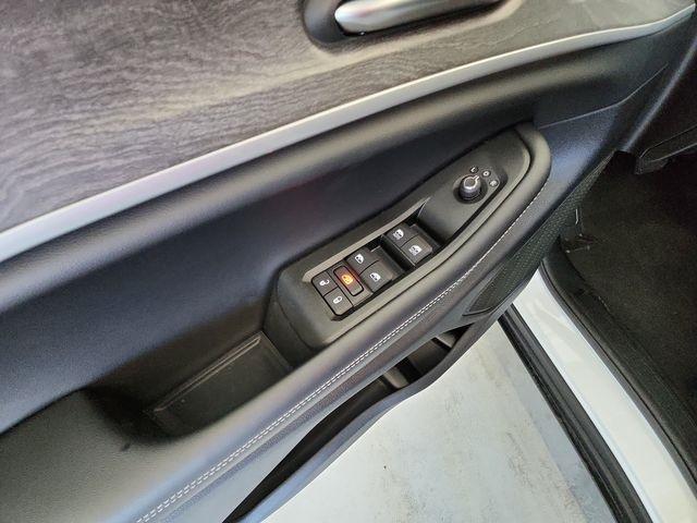 new 2025 Jeep Grand Cherokee L car, priced at $47,040