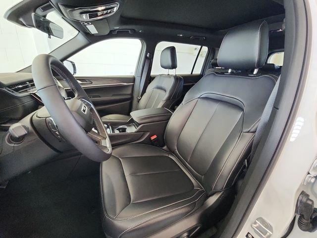 new 2025 Jeep Grand Cherokee L car, priced at $47,040