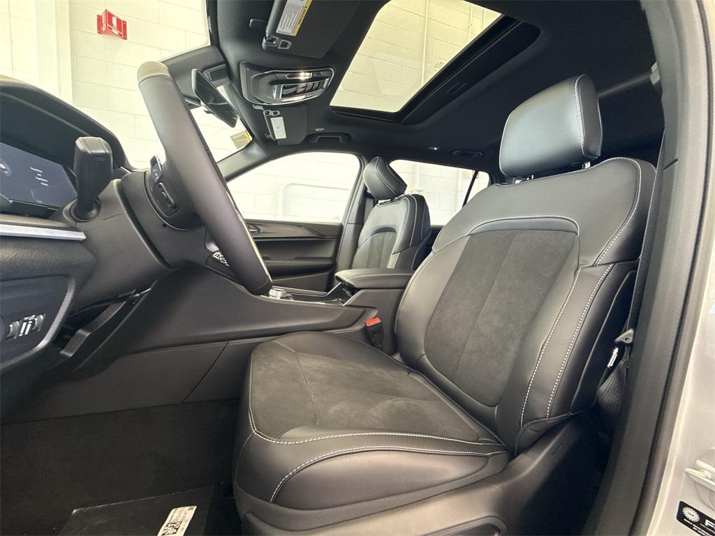 new 2025 Jeep Grand Cherokee L car, priced at $42,230