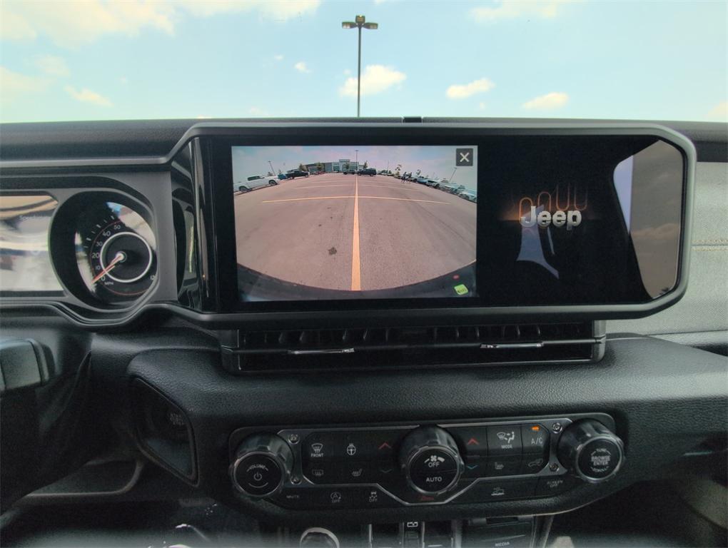 new 2025 Jeep Wrangler car, priced at $43,876