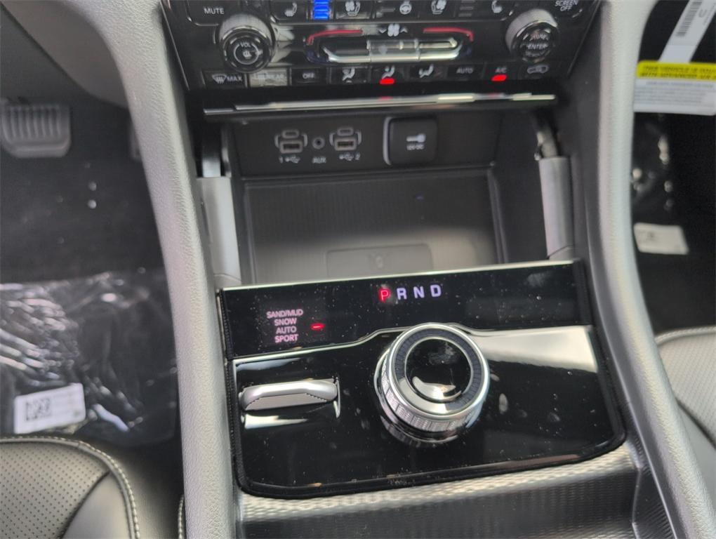 new 2025 Jeep Grand Cherokee car, priced at $44,544