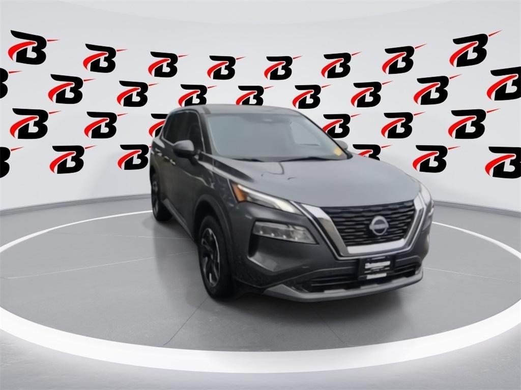 used 2022 Nissan Rogue car, priced at $22,900