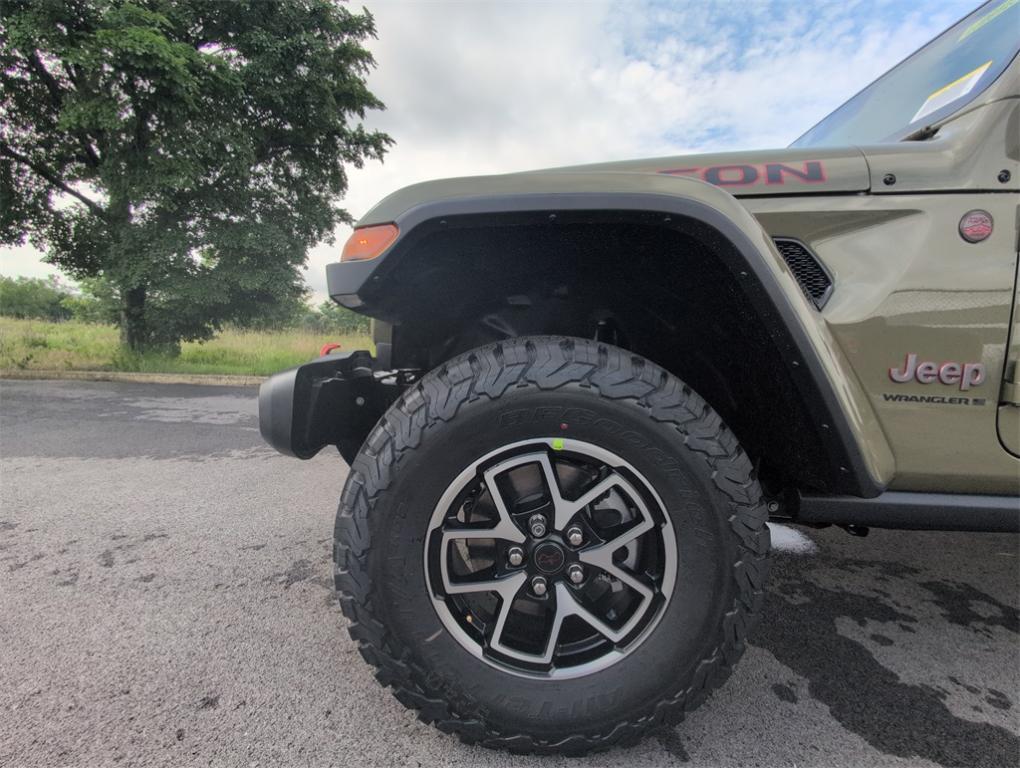 new 2025 Jeep Wrangler car, priced at $53,348
