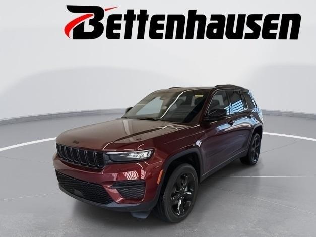 new 2025 Jeep Grand Cherokee car, priced at $41,175
