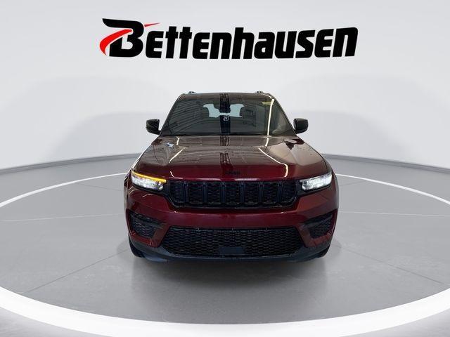 new 2025 Jeep Grand Cherokee car, priced at $41,175