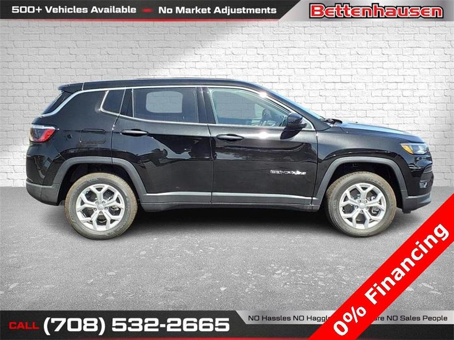 new 2024 Jeep Compass car, priced at $24,999