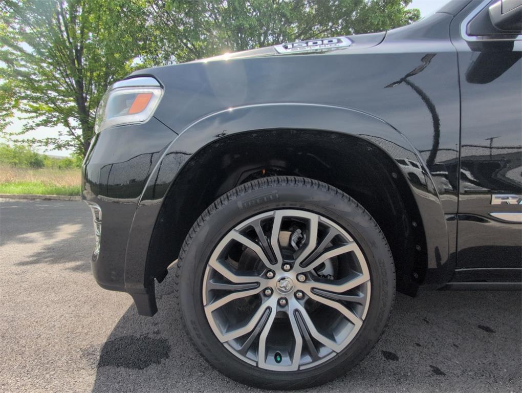 new 2025 Ram 1500 car, priced at $80,677