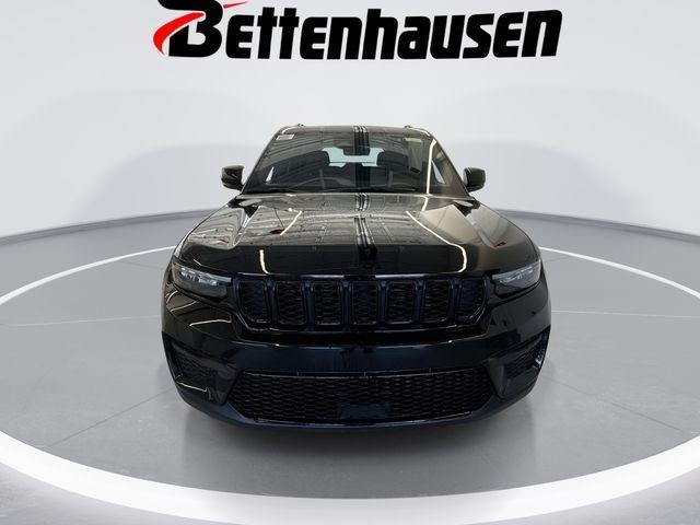 new 2025 Jeep Grand Cherokee car, priced at $39,530