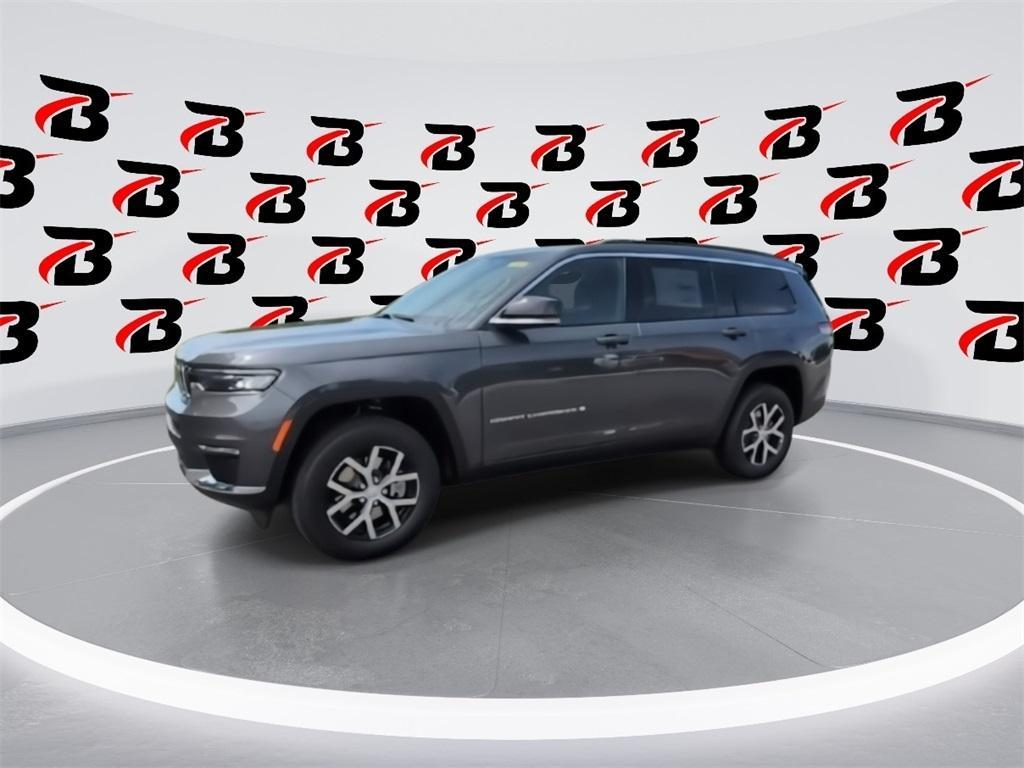 new 2025 Jeep Grand Cherokee L car, priced at $40,340