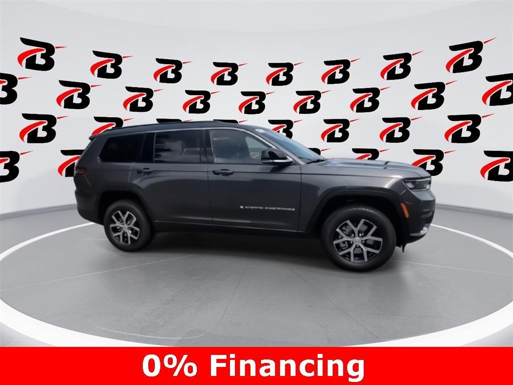 new 2025 Jeep Grand Cherokee L car, priced at $42,090
